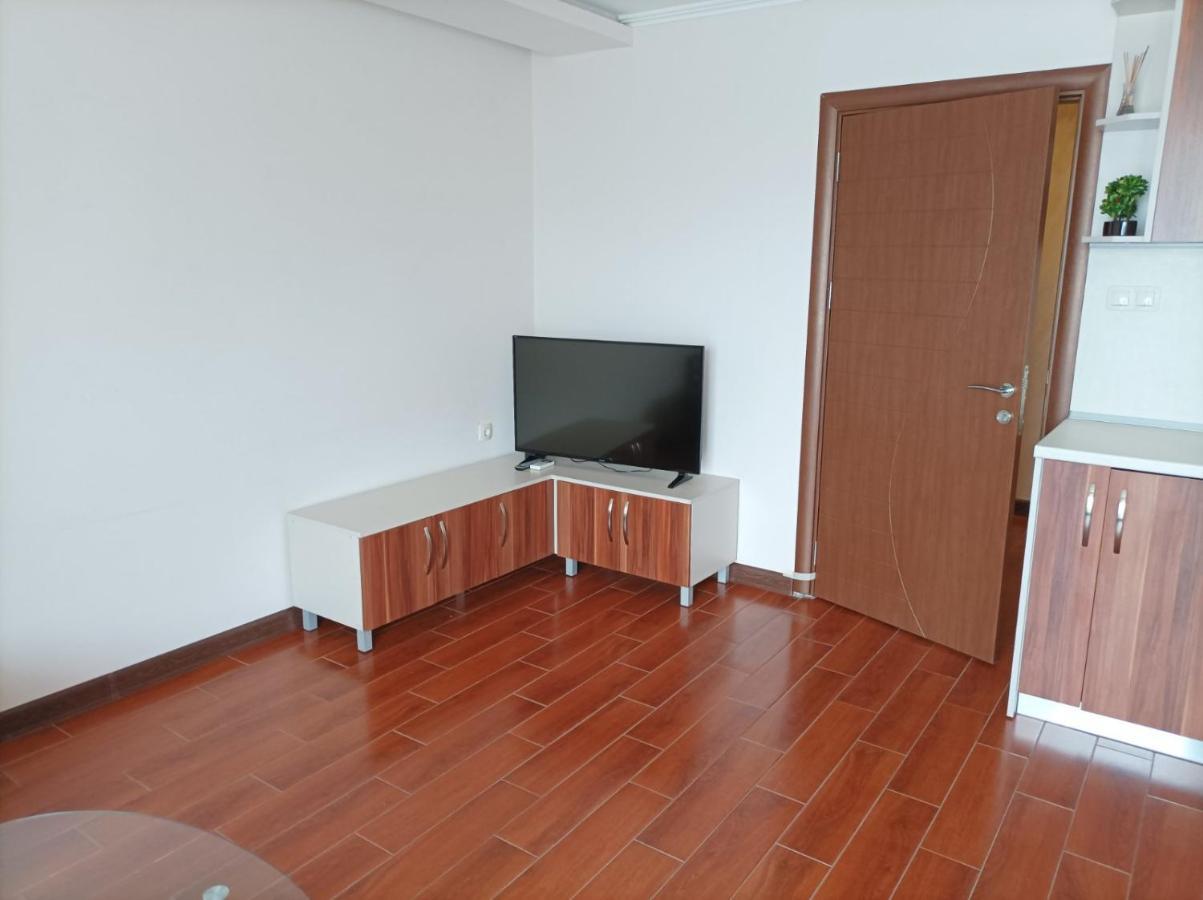 One Bedroom Apartment 5 - Restaurant Stadium 普罗夫迪夫 外观 照片