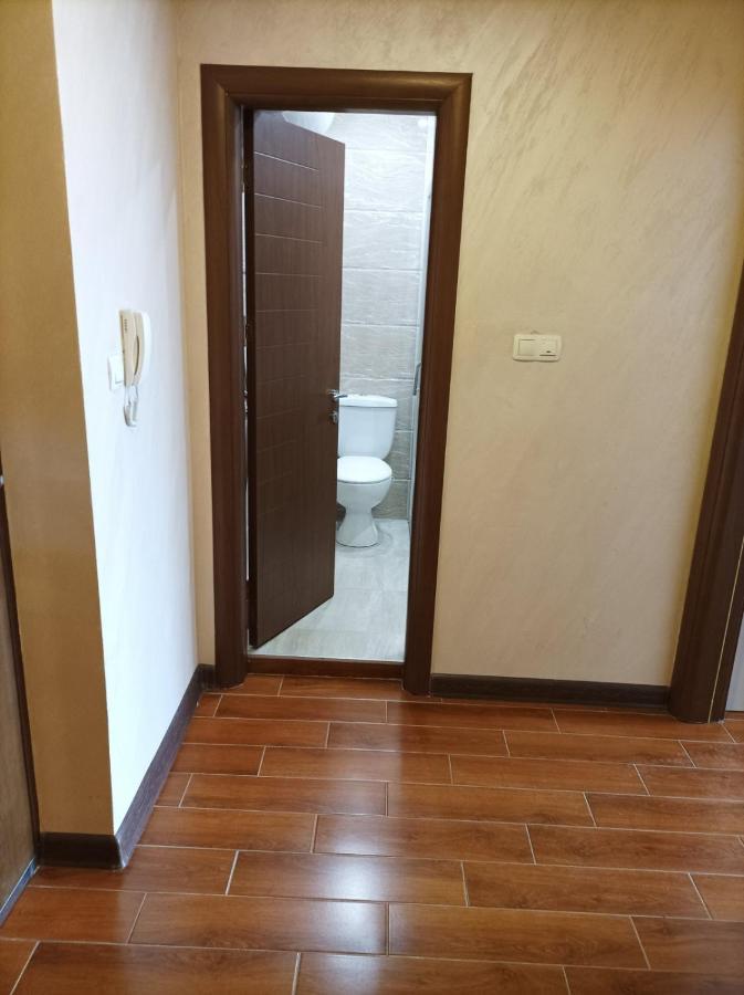 One Bedroom Apartment 5 - Restaurant Stadium 普罗夫迪夫 外观 照片